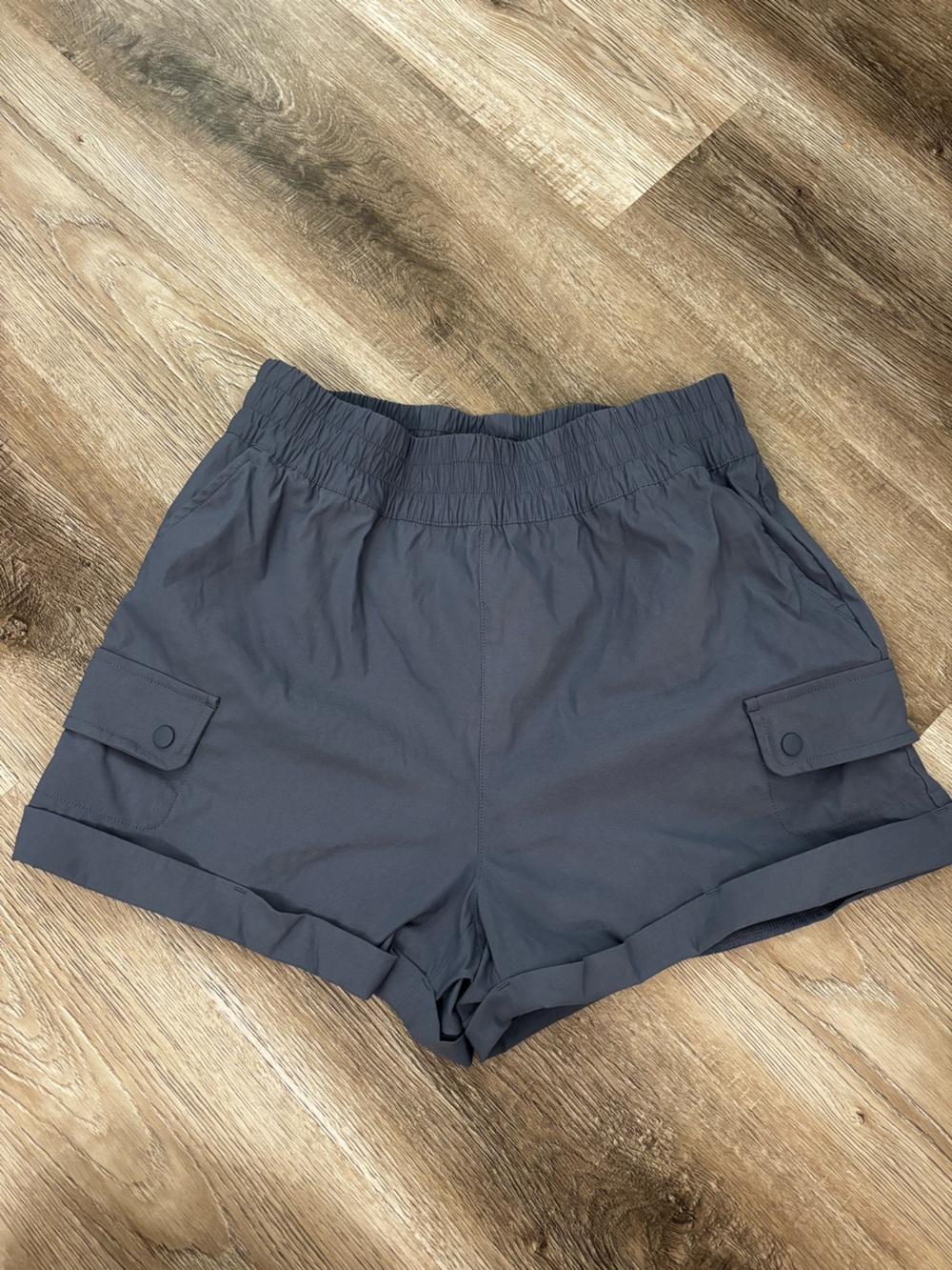 Mondetta Dark Blue Gray Elastic Waist Cargo Shorts Small